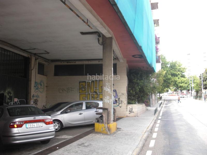 Foto c2f09309-154b-4daa-bb95-d3b07ac19497. Terreno residenziale in Plaza de la industria Vigo