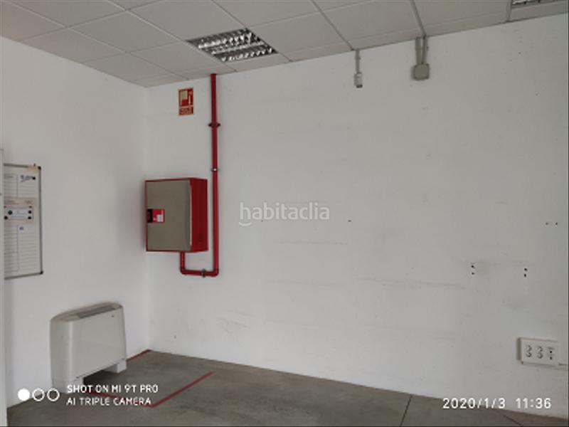 Foto 778bf7d3-2c2e-4849-b9d8-47fed06507d8. Fabrikhalle in Valadares - Beade Vigo