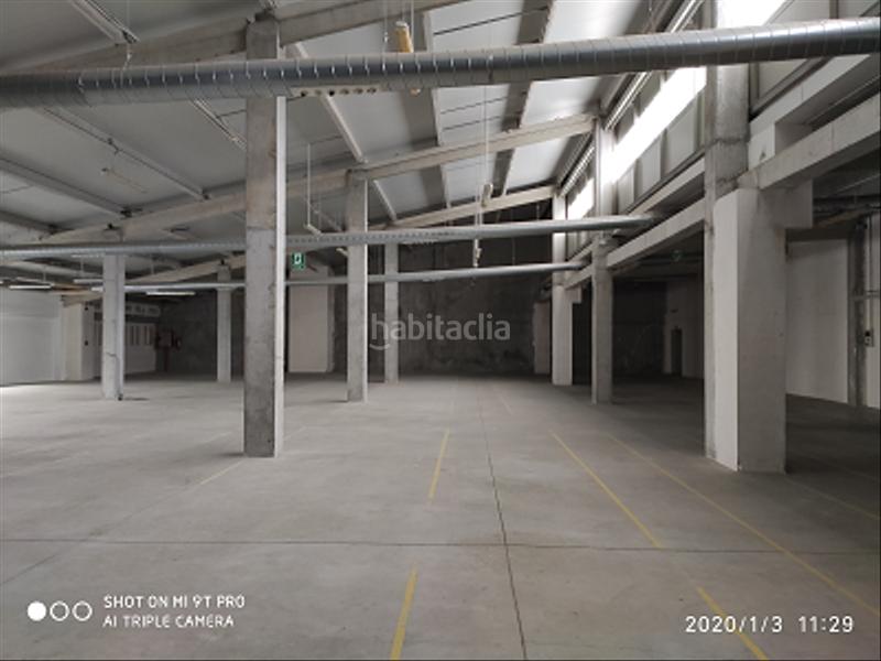 Foto 7ff29a04-dd5f-4219-ac77-e70d74d1f5a3. Fabrikhalle in Valadares - Beade Vigo