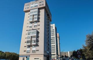 Car parking  Rúa padre seixas. Venta sótano para garajes calle padre seixas.