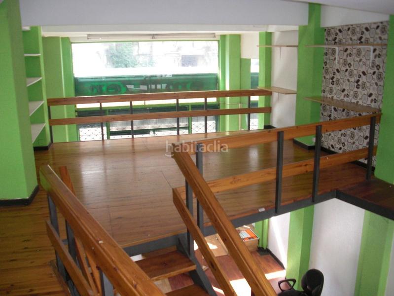 Foto 00ec3233-4d46-471d-8093-6e8406a90554. Rent business premise in Camelias - Pi y Margall Vigo