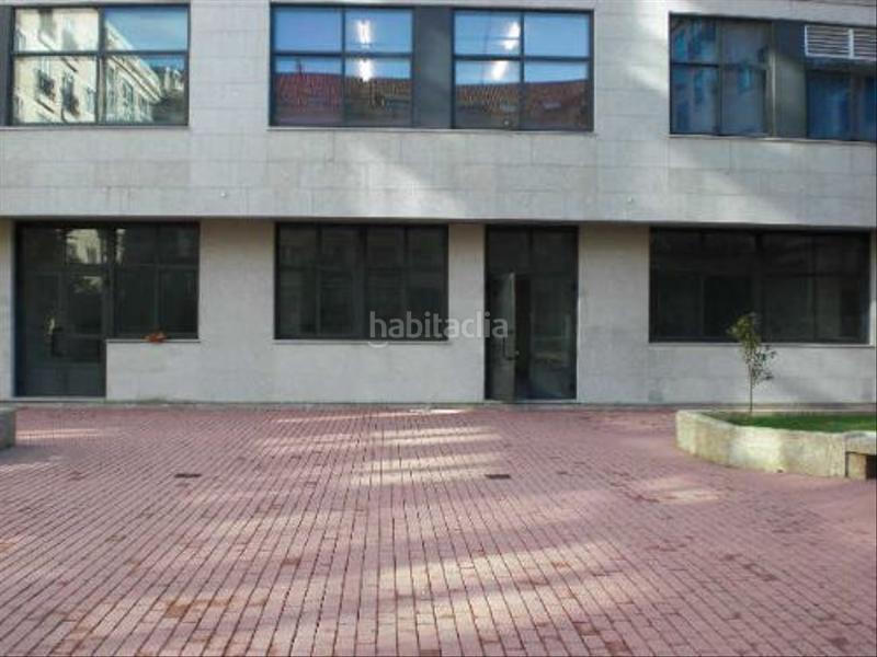 Foto b3599989-acb7-4dfa-99aa-4fe109fd3717. Alquiler local comercial alquiler local semisótano zona hispanidad-calle amor ruibal. en Vigo