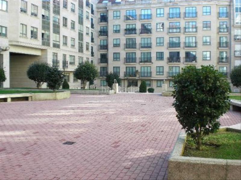 Foto 4dba3dcd-2eec-4534-a757-a9098e76b695. Lloguer local comercial a O Castro Vigo