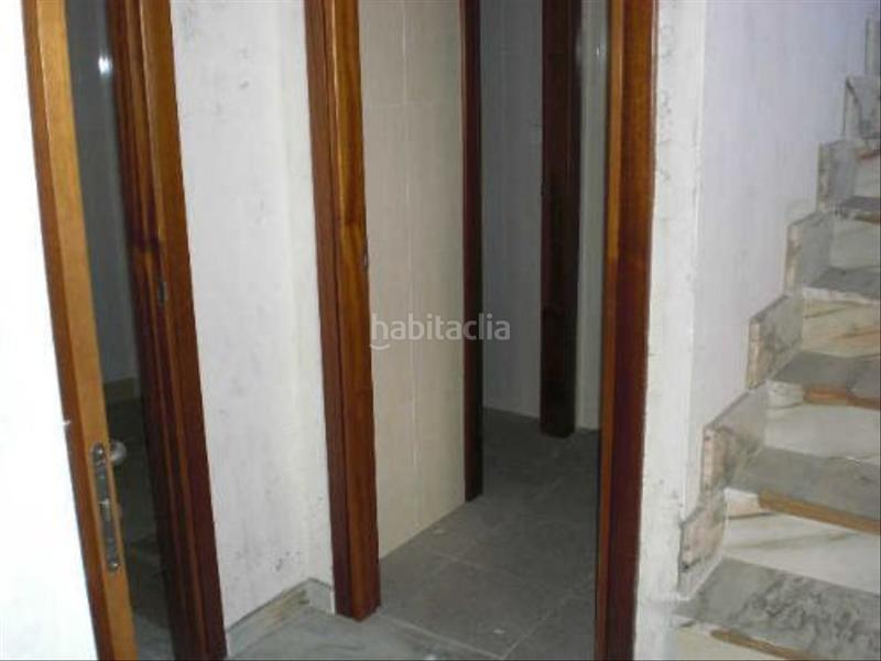 Foto 965cccf3-64df-4c17-9861-7aca66aefbb0. Location local commercial dans O Castro Vigo