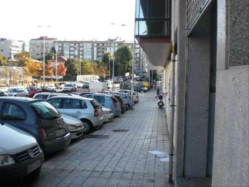 Foto 6344f36b-87e2-424a-a9d9-059264bb3002. Rent business premise in O Castro Vigo