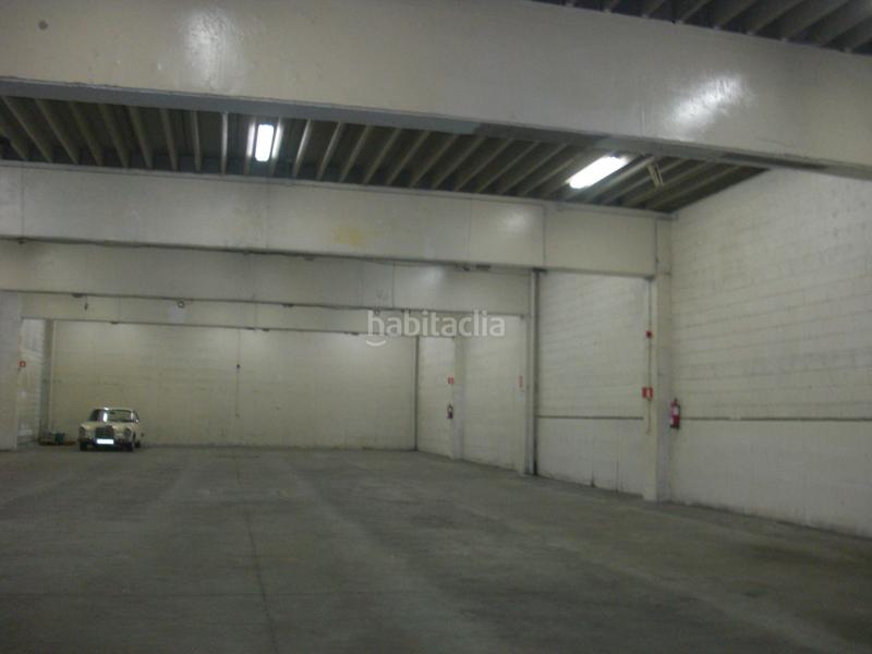 Foto cf29db0a-57ef-49d2-97cb-621e20319a4a. Location bâtiment à usage industriel dans Cabral - Candeán Vigo