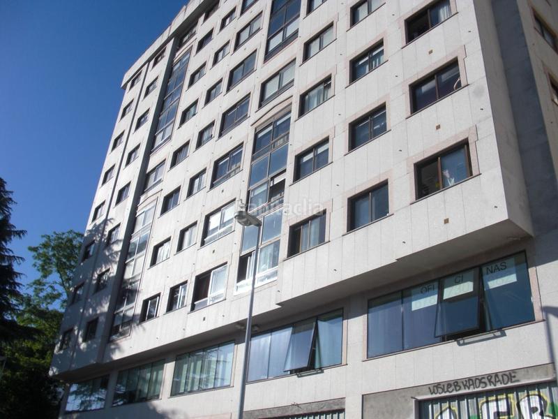 Foto 375f8c65-df06-4ac0-b27c-0a78eb67ec98. Oficina amb calefacció a Centro - Areal Vigo