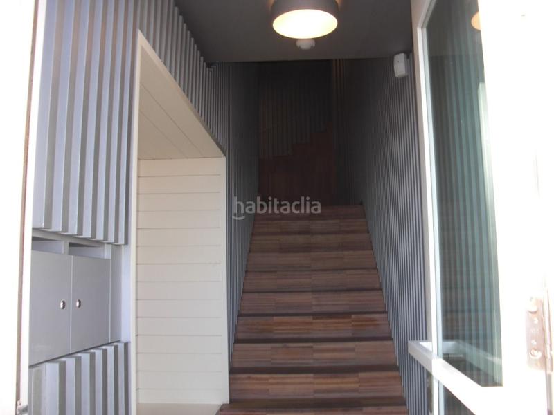 Foto b2d35689-5525-4b1e-ae43-002138709a51. Oficina amb calefacció a Centro - Areal Vigo