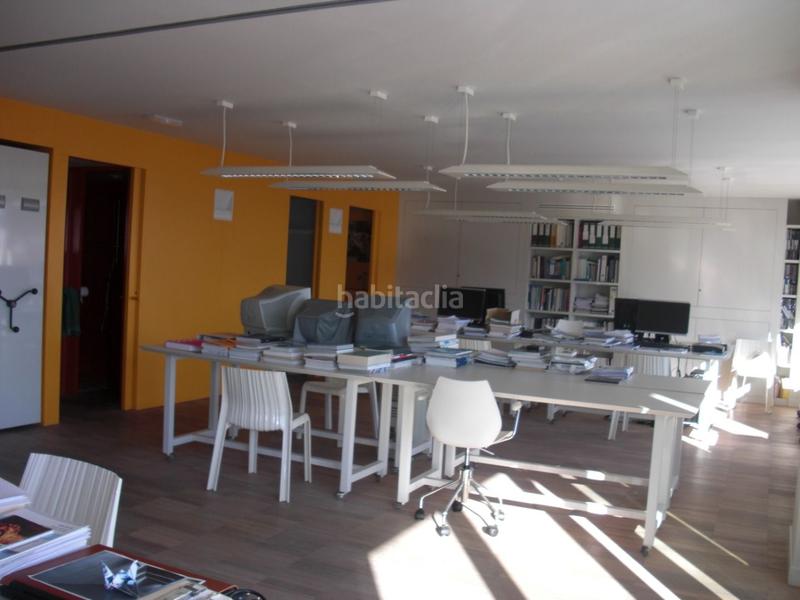 Foto de0166b9-5541-4994-9d18-7840c510843b. Oficina amb calefacció a Centro - Areal Vigo