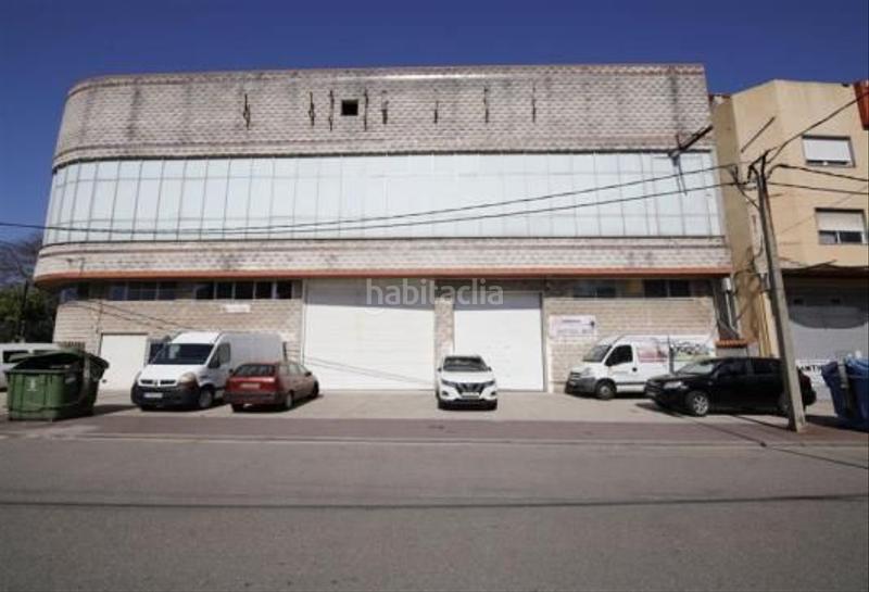 Foto d17b5177-4abb-41b9-838b-9331e5d8ed14. Fabrikhalle in Sardoma - Castrelos Vigo