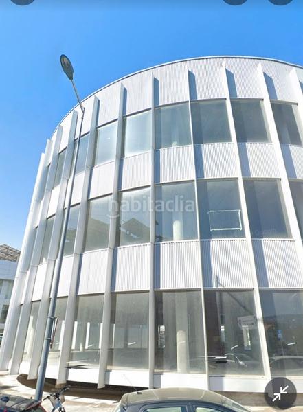 Foto cc6c3555-b80a-4d12-ac0f-8c38439bad1d. Rent business premise in Lavadores Vigo