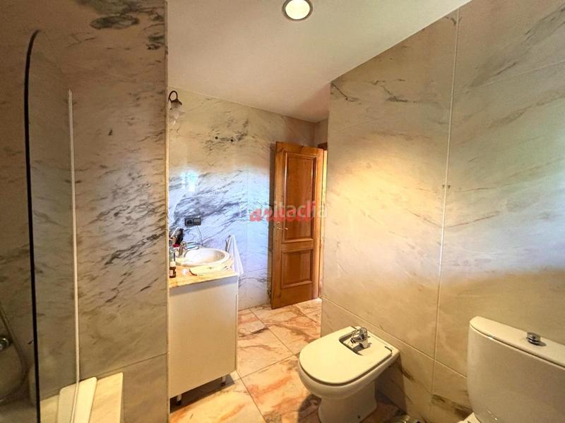 Foto 211d8cac-71c9-4d08-908c-68dd5e202eeb. Casale con riscaldamento parcheggio piscina in Vilamarín