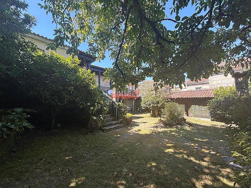 Foto 68fcb5df-36f1-4de6-9958-6ea15db8a5b9. Mas avec chauffage parking piscine dans Vilamarín