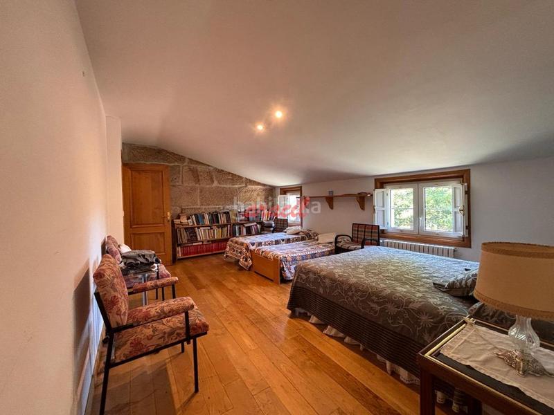 Foto 94620f9d-cc46-4c20-8a02-9f5bc192ee01. Mas avec chauffage parking piscine dans Vilamarín