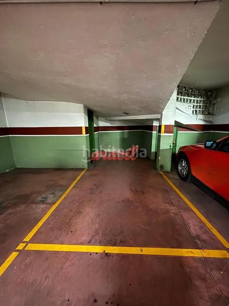 Foto 3b6075b9-3a41-454f-b8cc-dd44e01a51f1. Parking coche en Centro Ourense