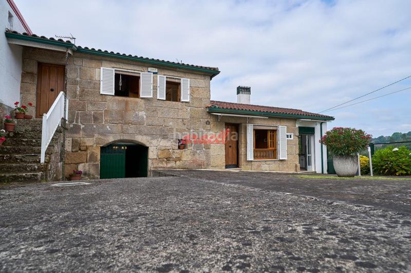 Foto 2deda68f-fdae-41a6-85fb-440c55b21ed0. Chalet en Ventiun Ourense