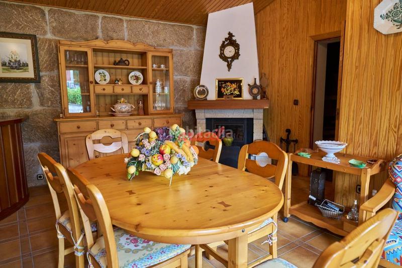 Foto d389dda8-975f-4d08-a581-a186a043f43a. Chalet con riscaldamento parcheggio in Ventiun Ourense
