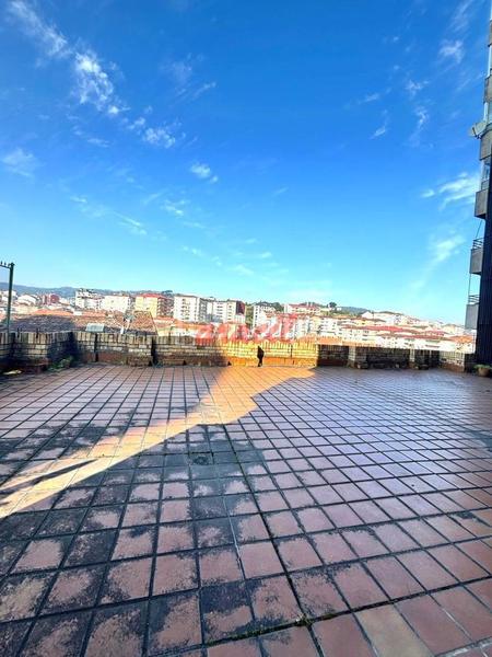 Foto 8c59cc74-f203-47a6-a092-6b1df56a6243. Appartement avec chauffage parking dans Casco Viejo Ourense