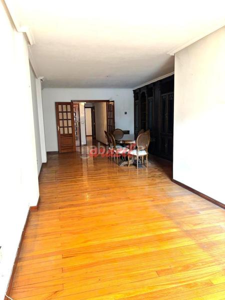 Foto ed60f1c8-26b2-4613-887f-c9373c7666a0. Appartement avec chauffage parking dans Casco Viejo Ourense