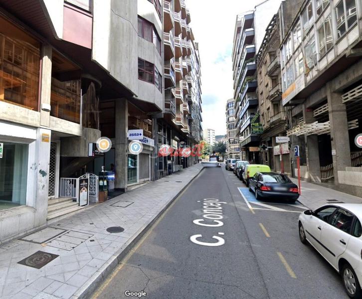 Foto 3f51ee9e-753a-489f-aec0-59e1f825fd99. Posto auto in Centro Ourense