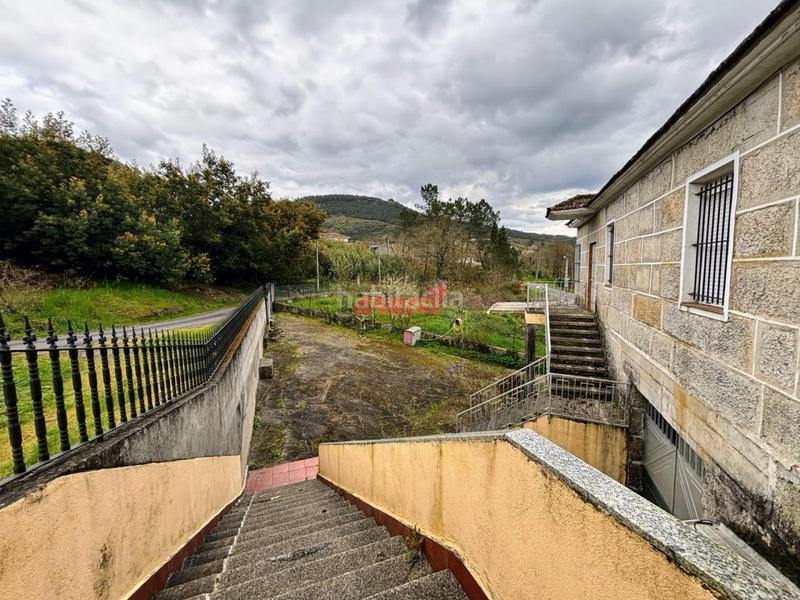 Foto 533199ce-d7b9-40d9-84be-3ae72cc1fd0f. House with heating parking in San Rosendo Ourense