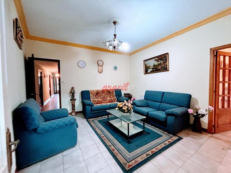 Foto bdb4362e-776a-4d56-92c2-9a2f47b712cc. House with heating parking in San Rosendo Ourense