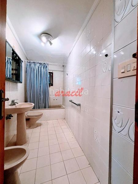 Foto 14c0cb39-5945-41ba-8c84-e6928062d2c1. Maison avec chauffage parking dans San Rosendo Ourense