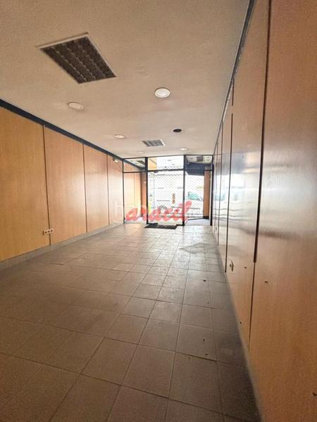 Foto c3a776b1-fc09-4de9-83bf-8b7339b1e228. Local comercial en Couto Ourense