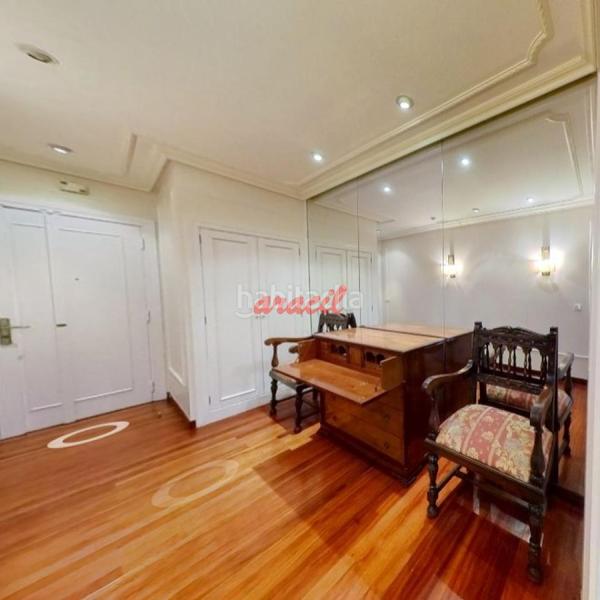 Foto 9c7fd874-c297-40b0-b490-277a07d227c3. Appartamento con riscaldamento parcheggio in Centro Ourense