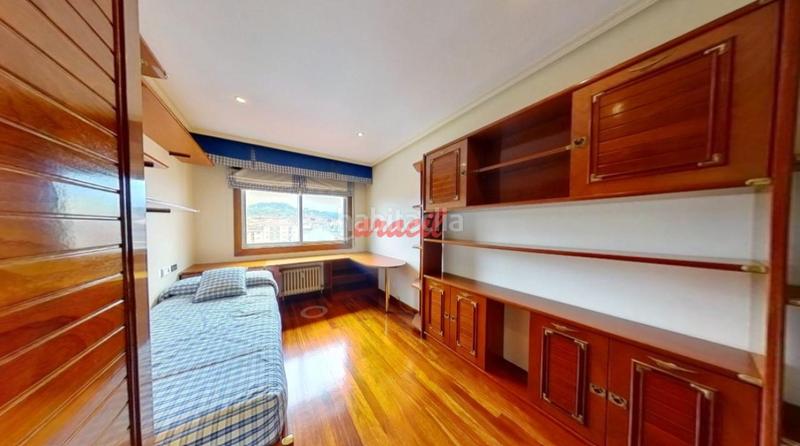 Foto c06f8359-3d93-40bb-afa8-5662cad9b546. Appartamento con riscaldamento parcheggio in Centro Ourense