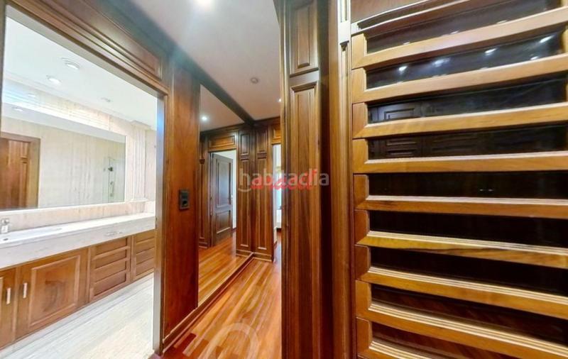 Foto d0e37ba0-607f-4a20-8bda-5b592db19005. Appartamento con riscaldamento parcheggio in Centro Ourense