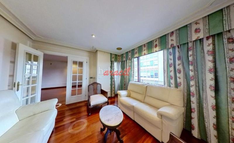 Foto ed0a33fc-2fa1-4196-894e-a6a4e2901dcb. Appartamento con riscaldamento parcheggio in Centro Ourense