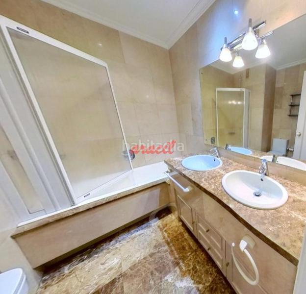 Foto 8fa6bab1-9885-42e4-ae88-b713d631ab39. Piso en Centro Ourense