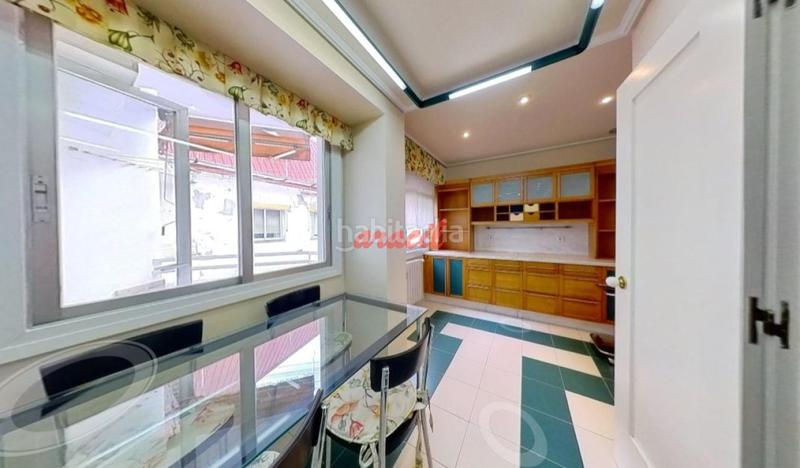 Foto a0997501-8392-4fd9-9be2-e51947b264c6. Piso en Centro Ourense