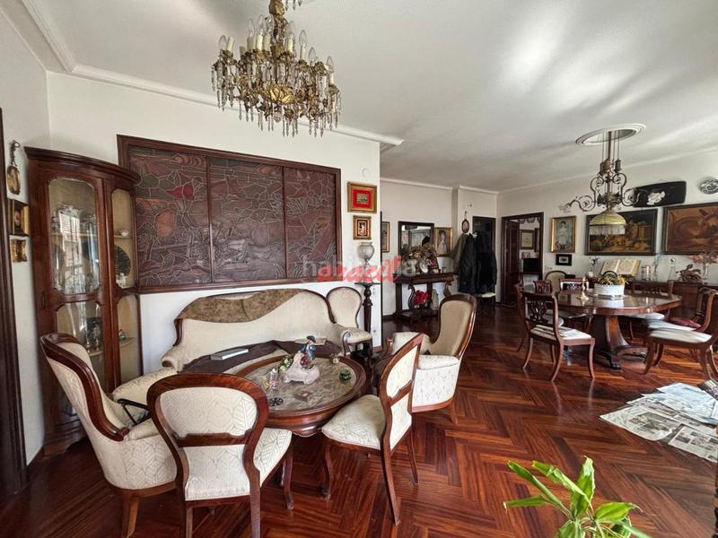 Foto 0d2695ea-3941-476d-b557-8baf1d0d5026. Flat with heating parking in Centro Ourense