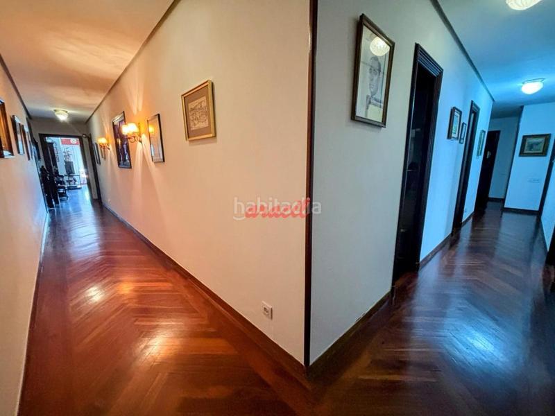 Foto 429c3e15-8323-412a-aa7b-a4950c3096e5. Flat with heating parking in Centro Ourense