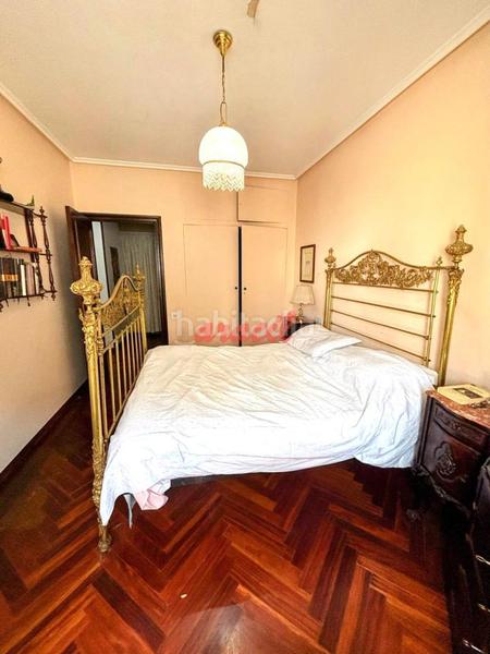 Foto 87bc22b6-fd00-441c-b772-d869619f8adb. Flat with heating parking in Centro Ourense