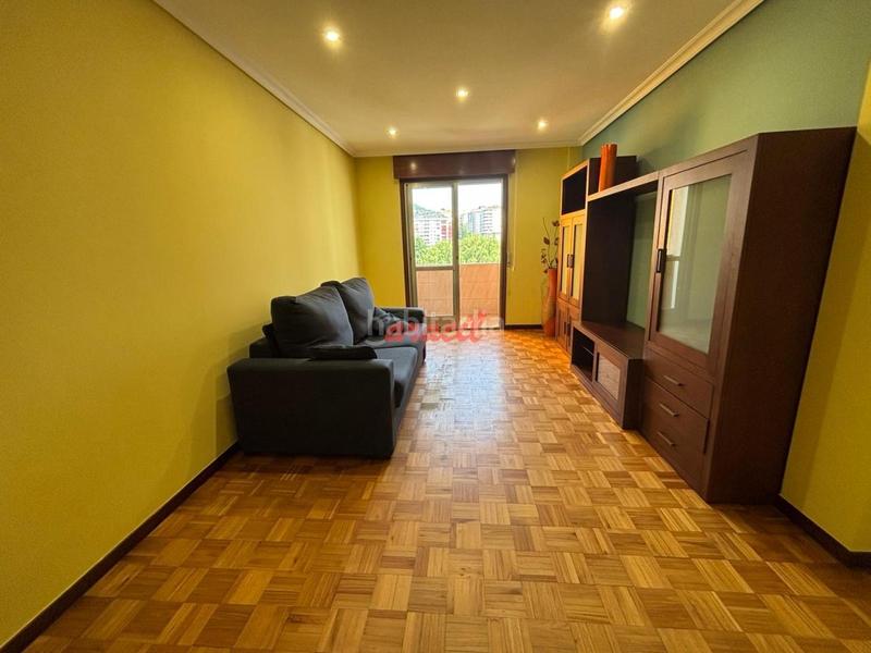Foto 7b8cb6d7-c97a-4f42-ad56-c6dd9f7d1331. Appartamento con riscaldamento parcheggio in A Ponte Ourense