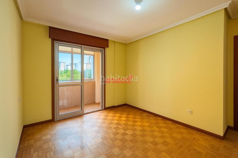 Foto f0cc5f18-cde5-4544-b5c6-90b417b7b7c4. Pis amb calefacció aparcament a A Ponte Ourense
