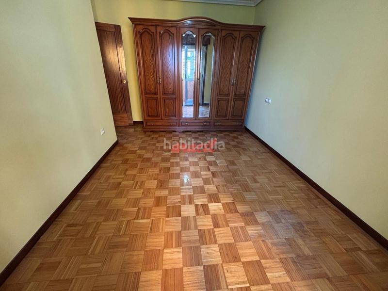 Foto 661d177d-827c-4820-851b-4700d7e7914e. Piso en A Ponte Ourense