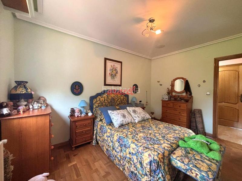 Foto 78a660b2-c4d9-4f87-babe-e6a967ec0632. Chalet mit heizung parking pool in Toén