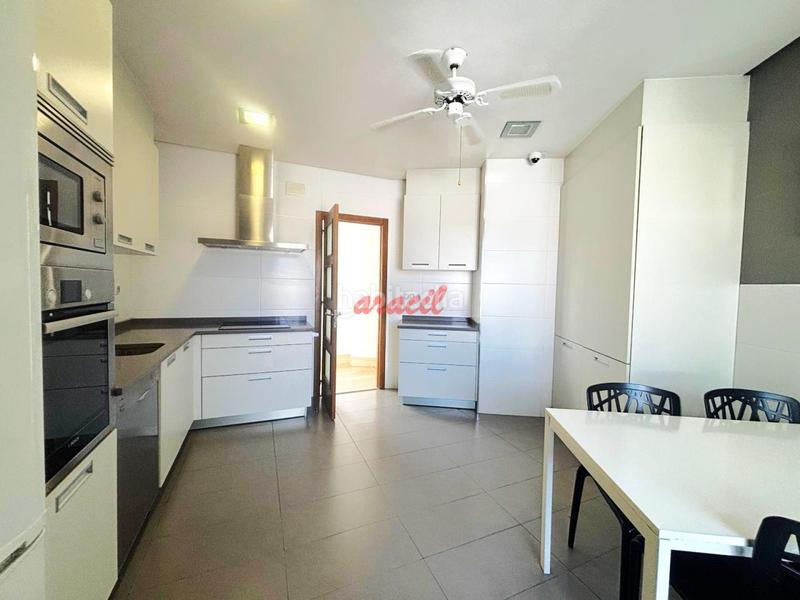 Foto 085c6f6a-7620-4b9d-a5d9-ce04a7d09803. Appartamento con riscaldamento in Centro Ourense