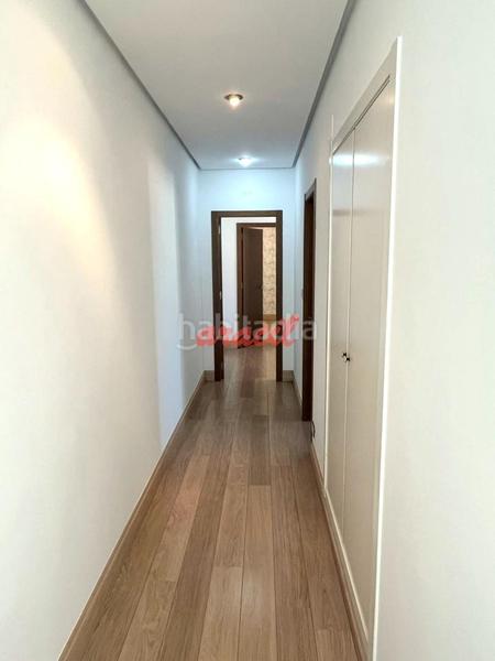 Foto 16df5ca3-d2b5-4966-b265-02112a81d362. Appartamento con riscaldamento in Centro Ourense