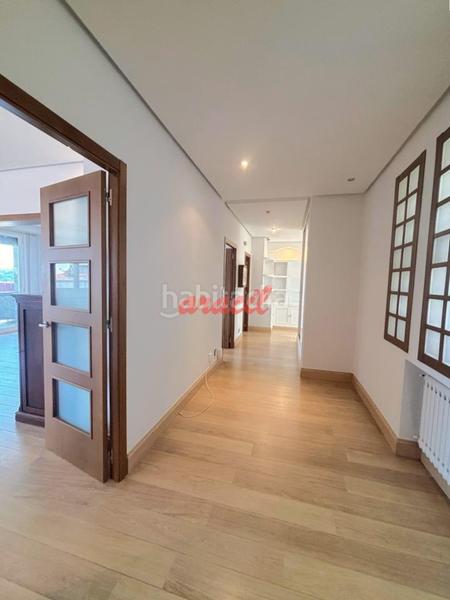 Foto 2f8afd7f-d11f-4845-9ca1-879ad64a99c6. Appartamento con riscaldamento in Centro Ourense