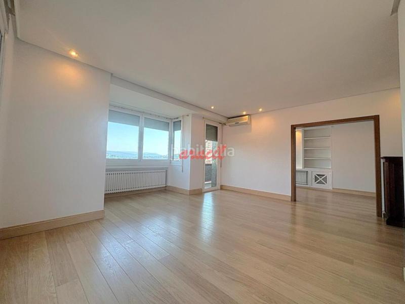 Foto 40f99d1b-8dfe-4f35-9115-ff2108aa7c6c. Appartamento con riscaldamento in Centro Ourense