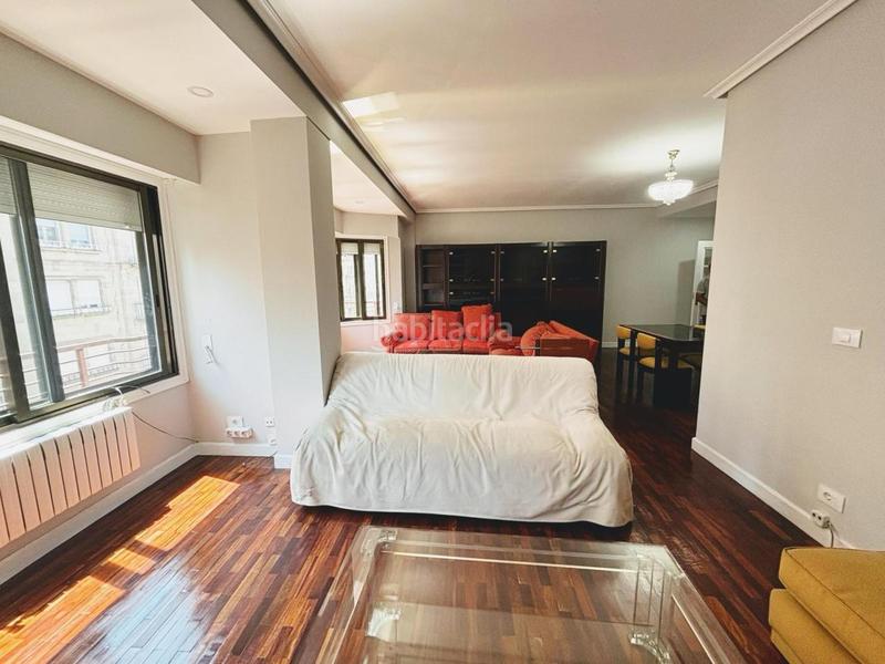 Foto 9a7869c2-d273-4f28-8e08-7a645c8e1198. Piso en Centro Ourense