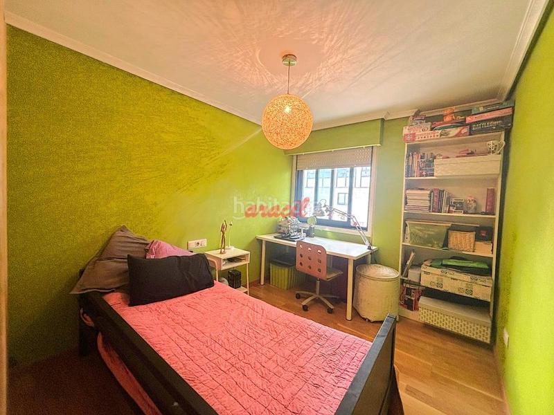 Foto 48443eb0-b570-45bd-9ff2-ae0de7b24d33. Piso en Universidad Ourense