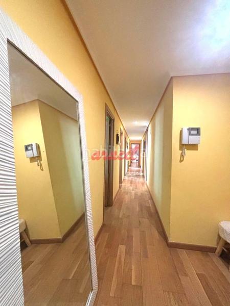 Foto fe14b883-e983-415d-88b0-90dcf49ebe25. Piso en Universidad Ourense
