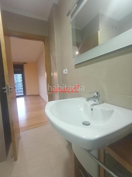 Foto a8af27e2-6764-43ad-a3a1-272c8c4b8fe0. Location appartement avec chauffage parking dans A Ponte Ourense