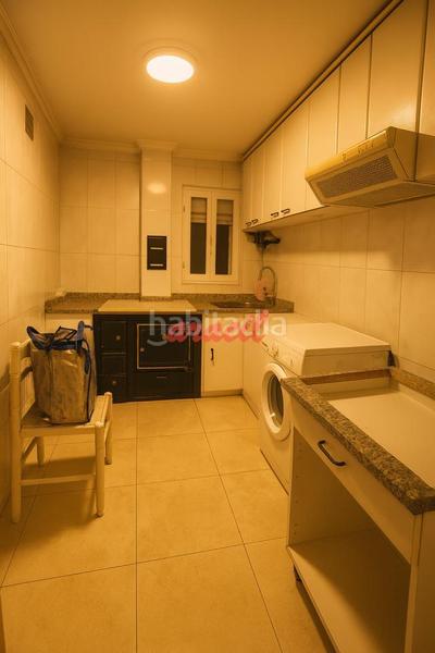 Foto 6d9f04ac-a4dc-4b0a-b4a8-8d8beea3f5e2. Casa amb calefacció aparcament a Coles